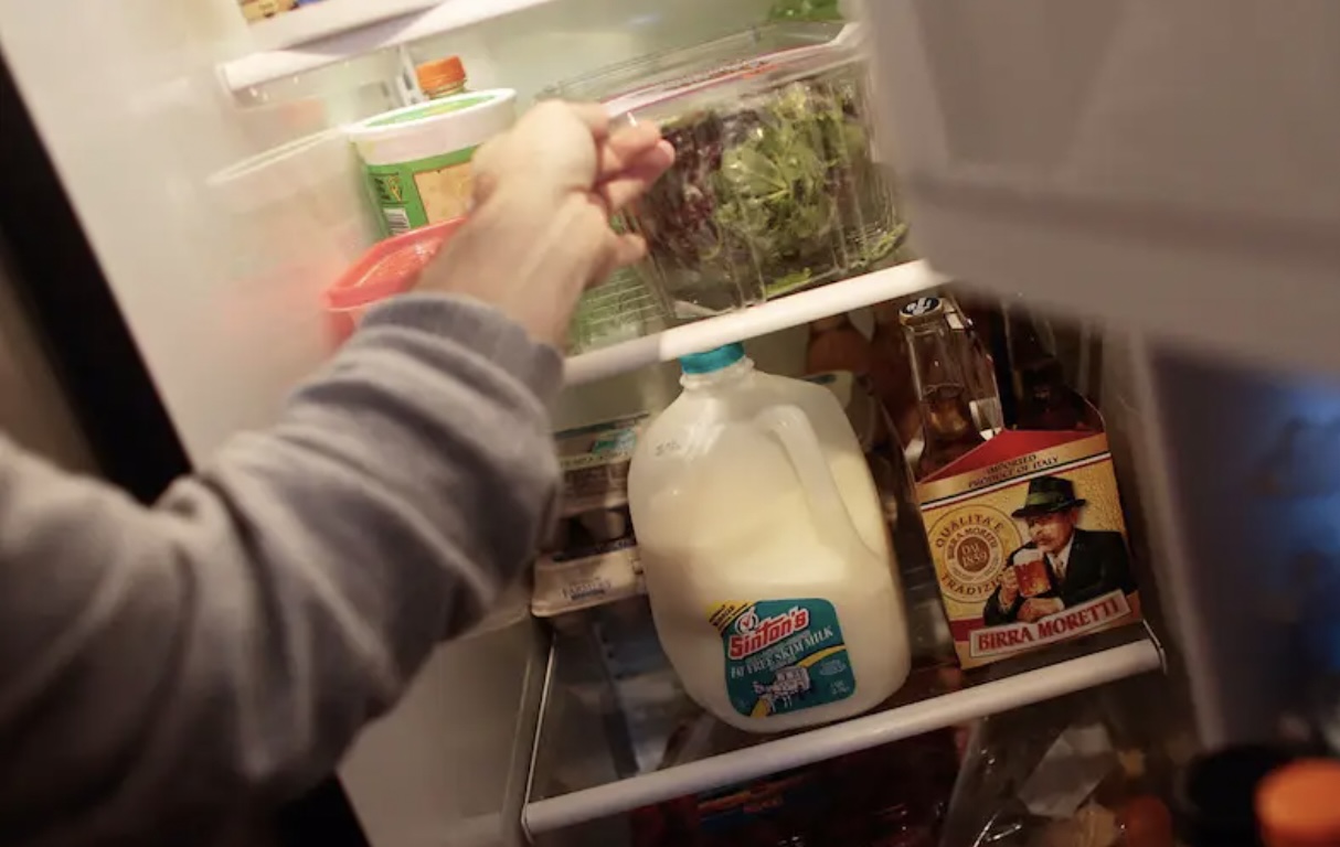 Waarschuwing: Deze 7 producten mag  je absoluut niet in je koelkast moet leggen