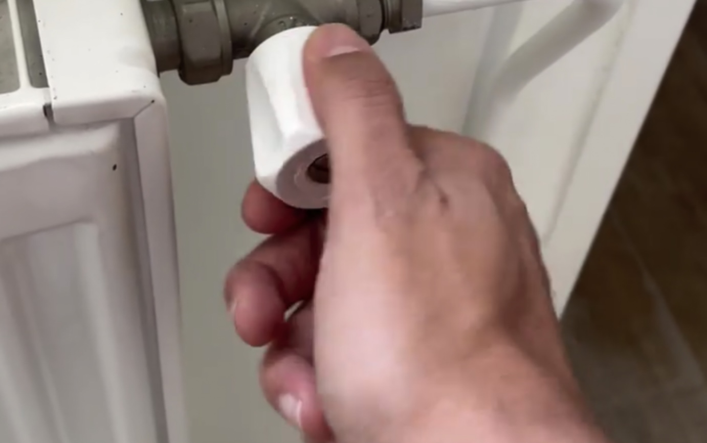 SUPERTIP: Zo kan je jouw woning simpel warmer houden en dat binnen 1 minuutje!