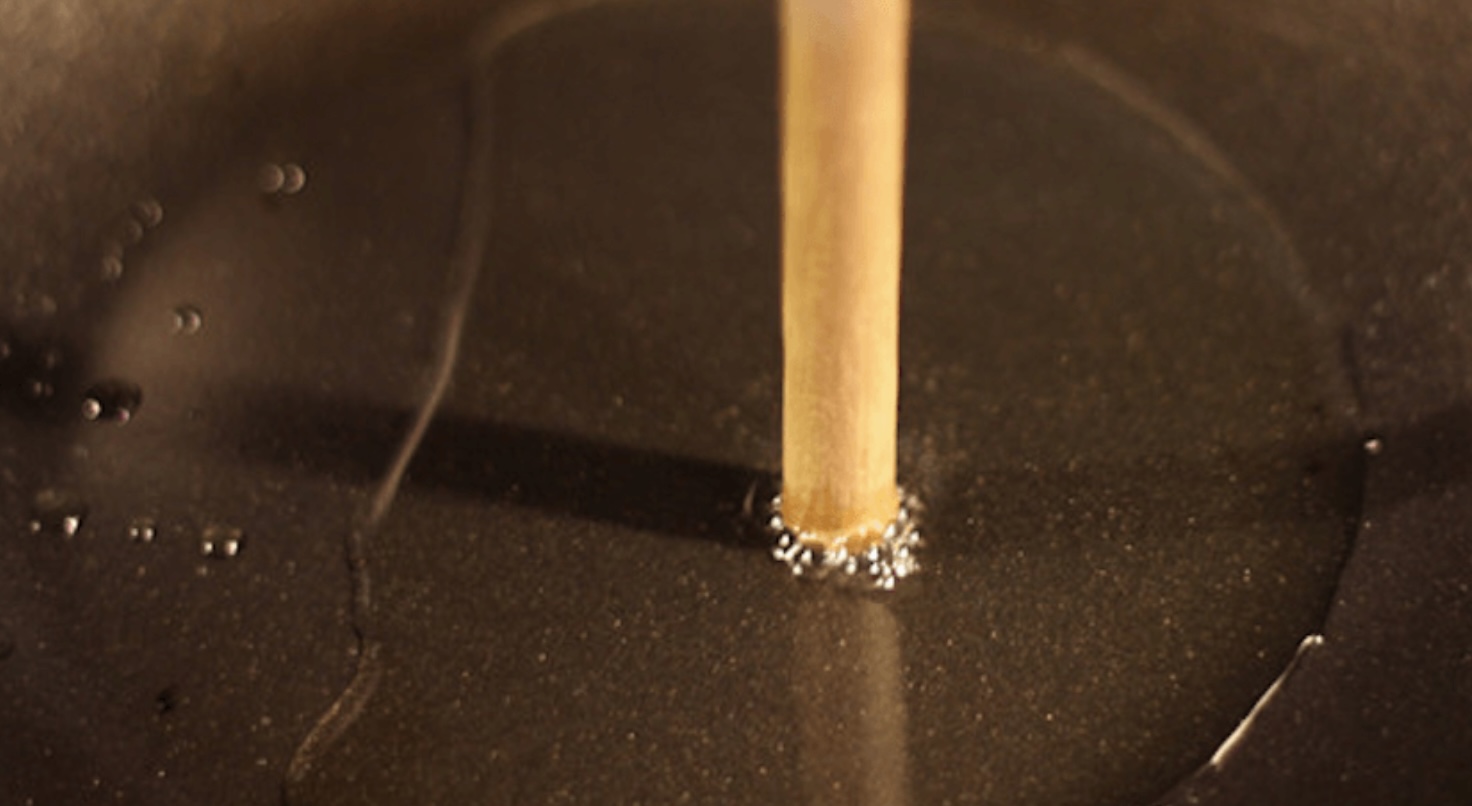 Chefkok onthult: “Gebruik dit trucje en je eten zal nooit meer aanbranden!”