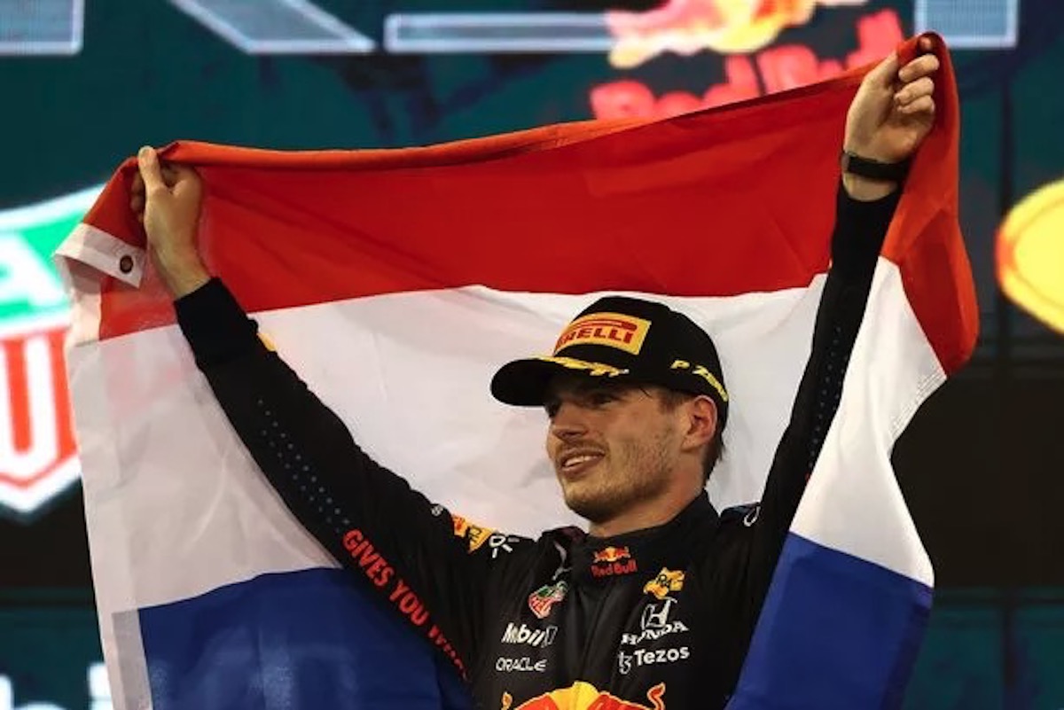 Katsjing! Dit verdient Max Verstappen per jaar!