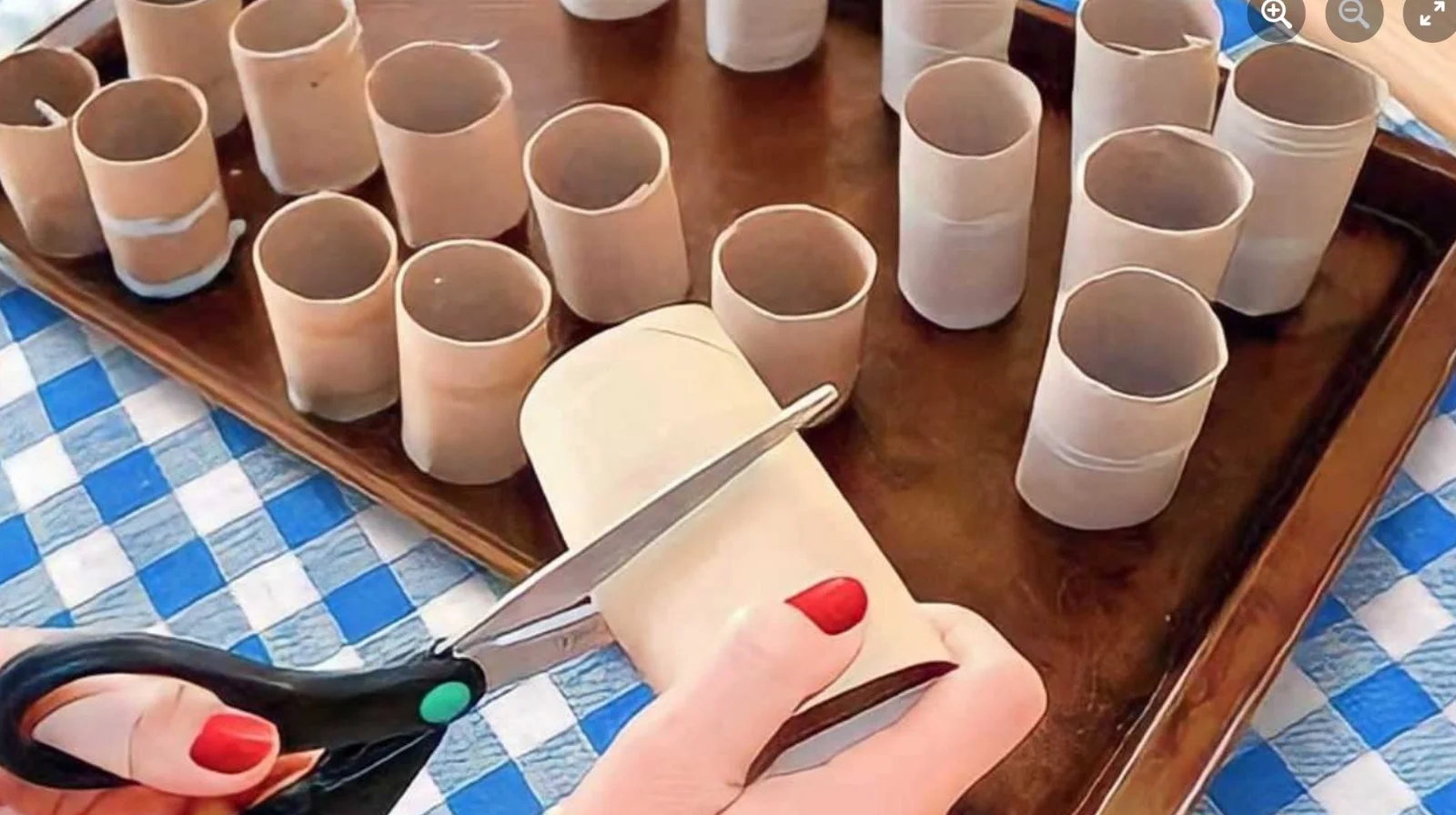 Rollen toiletpapier weggooien? Doe dit nooit meer (en dit is waarom)