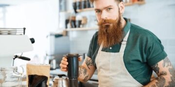 Roos: Waarom vragen ze of ik koemelk wil bij cappuccino?
