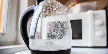 Is kalkaanslag in kraanwater echt zo gevaarlijk? Dit is het verrassende antwoord