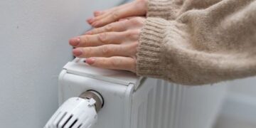 Slechts één kamer verwarmen in plaats van het hele huis: dit zijn de gevaren