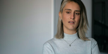 Hanneke (47): “Ik bang dat niemand op mijn begrafenis komt”