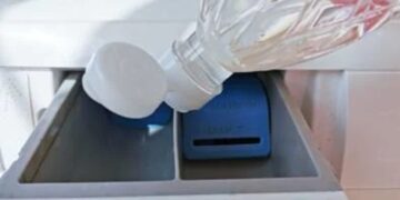 Kan azijn handdoeken en lakens zachter maken? Dit is het verrassende antwoord