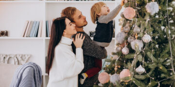 Eindelijk antwoord: zo houd je een echte kerstboom zo lang mogelijk mooi!