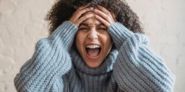 Dit is waarom het grootste deel van Gen Z’ers overprikkeld is tegenwoordig