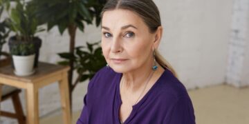 Annette (52) heeft slikangst: ‘Hoe kan ik bang zijn om te slikken? Ik vertrouw mezelf niet.’