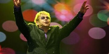 Bevestigd: Elton John neemt nu echt afscheid