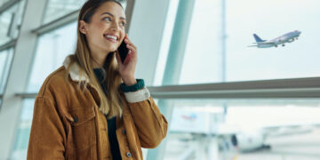 Juliana: “Ik zag mijn koffer in een vliegtuig verdwijnen, maar ik zat bij de verkeerde gate”