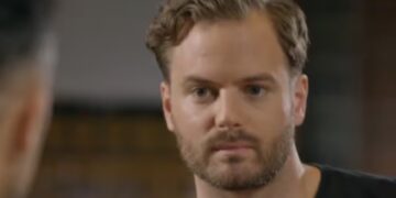 Jim Bakkum onder vuur: ‘Zwaar door de mand gevallen’