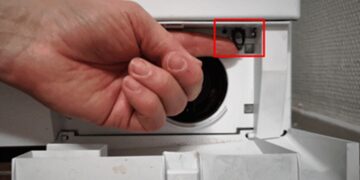 Gaat het deurtje van de wasmachine niet meer open? Dit kan er aan de hand zijn