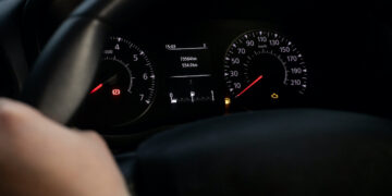 Let op: adaptieve cruisecontrol zorgt voor meer ongelukken: maar hoe kan dit?