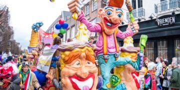 Nina (27): ‘Mijn beste vriendin gaat altijd vreemd tijdens carnaval’