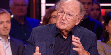 Joop van den Ende extreem bezorgd en waarschuwt: “alarmfase één”