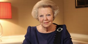 Prinses Beatrix in ontzettend diepe rouw  “wij leven mee met allen die van hem hielden”