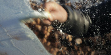 Yes! Het gaat flink vriezen: “Zondag kunnen we schaatsen”