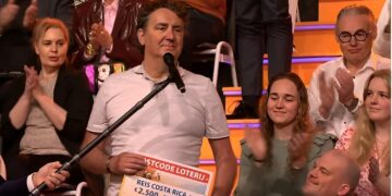 Miljoenenjacht-kijkers in tranen door ontroerend moment met Arie