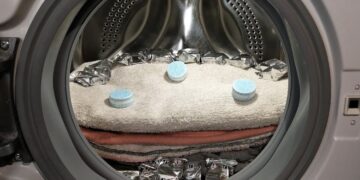 Mensen stoppen wc-blokjes in de wasmachine (en dit is waarom)