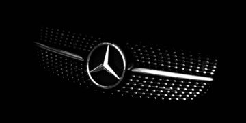 black and white mercedes benz logo