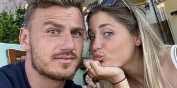 Nieuwe liefdesupdate van Demi uit Daar Gaan Ze Weer: ‘Dit is hoe het echt zit..’