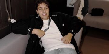 Fans reageren vol bewondering op metamorfose Frans Bauer Jr.: “Wat een transformatie!”