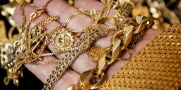 Prijzen gaan door het dak: dít zijn jouw gouden sieraden nu waard!