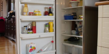 Stel de koelkast juist in: bij deze temperatuur bespaar je het meeste geld