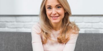 Lieneke (46): “Ik heb mijn dochter huisarrest gegeven toen ik haar betrapte op vreemdgaan”