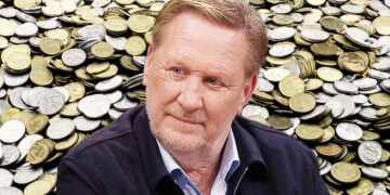 Wow: zo rijk is Oos Kesbeke, beter bekend als de Augurkenkoning!