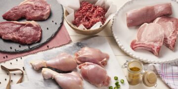 Onderzoek wijst uit: je leeft zoveel jaar langer als je minder bewerkt vlees eet