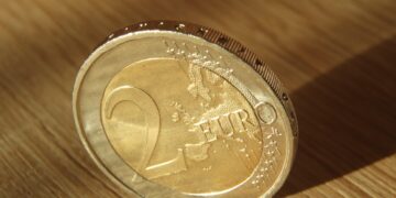 two, euro, piece, money, currency, finance, hard money, euro coin, metal money, coin, metal, 2 euro, business, european union, eu, cent, 2 euro, 2 euro, 2 euro, 2 euro, 2 euro