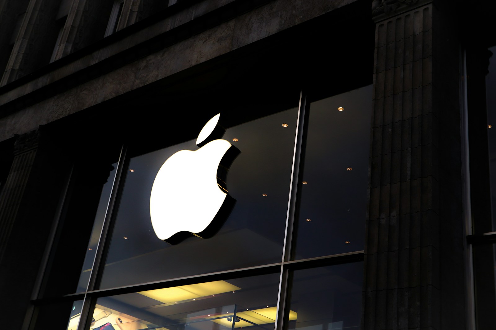 Apple store shop front