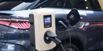 Laad jij jouw auto ’s nachts op? Dan gaat dit voor problemen zorgen