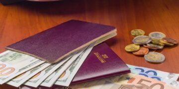 Ga je binnenkort op vakantie? Zoveel contant geld mag je dan bij je hebben