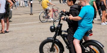 Politie grijpt in en haalt fatbikes van de straat: “De maat is vol”