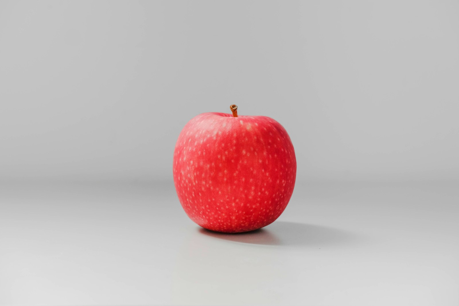 Red apple fruit