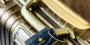 black and silver electronic device