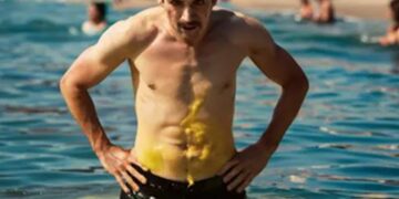 Plassen tijdens het zwemmen is minder onschuldig dan je denkt: veel mensen weten dit niet