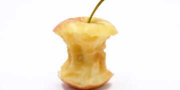 Gooi jij het klokhuis van een appel uit het appelraam? Dit is waarom je het beter niet kan doen…