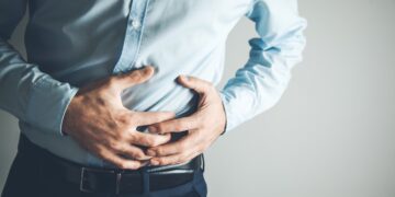 Dringende waarschuwing nu gevallen van de zeer besmettelijke ‘bull-neck’ infectie zich snel over Europa verspreiden