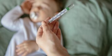 Opgelet! Déze kinderziekte treft nu steeds meer ouderen