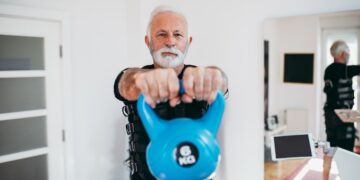 Onderzoek wijst uit: krachttraining gaat veroudering tegen, zelfs als je er laat pas mee begint