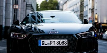 black Audi TT Quattro