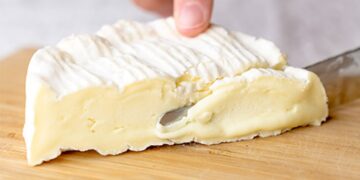 Grote paniek door listeriabesmetting: Al twee doden, 40 kaassoorten uit winkels gehaald