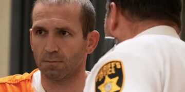 Man zet zijn eigen dood in scène om ervandoor te gaan met andere vrouw