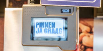 Let op: steeds meer bekende winkelketens nemen geen contant geld meer aan