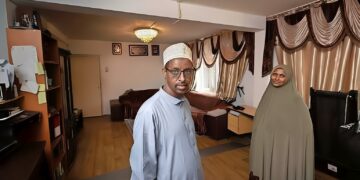 Somalisch asielgezin met vijftien kinderen krijgt twee woningen: “Wij hebben er gewoon recht op”