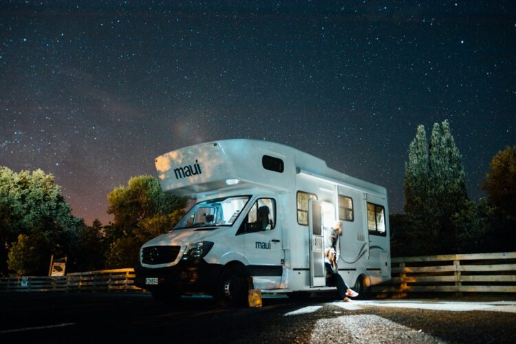White maul type c motorhome